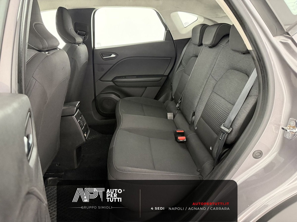 Renault Captur Blue dCi 115 CV EDC Business (16)