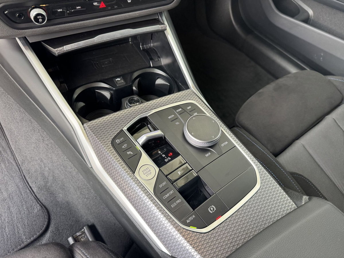 BMW Serie 3 320d 48V xDrive Msport (13)