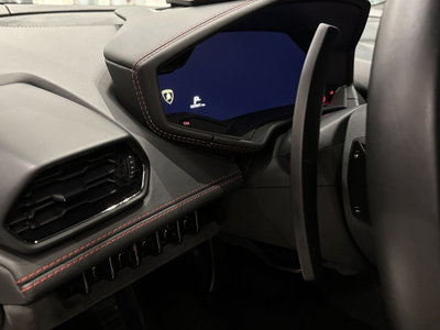 Lamborghini Huracán Coupé 5.2 V10 LP 610-4 Coupé (10)
