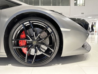 Lamborghini Huracán Coupé 5.2 V10 LP 610-4 Coupé (12)