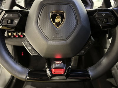 Lamborghini Huracán Coupé 5.2 V10 LP 610-4 Coupé (9)