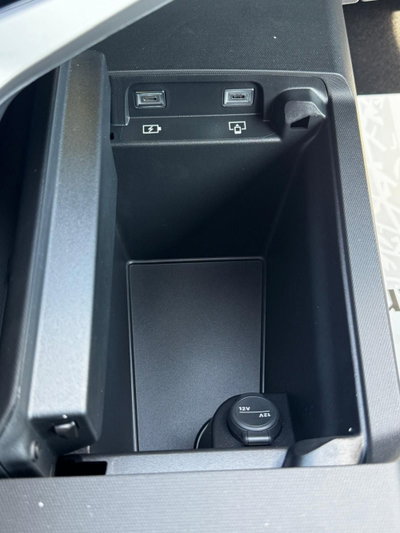 Peugeot 3008 73 kWh GT (17)
