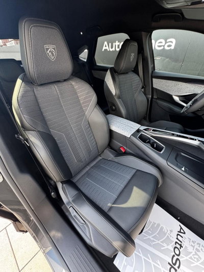 Peugeot 3008 73 kWh GT (20)