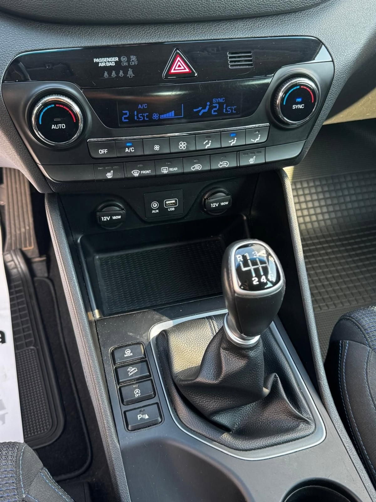 Hyundai Tucson 1.7 CRDi XPossible (20)