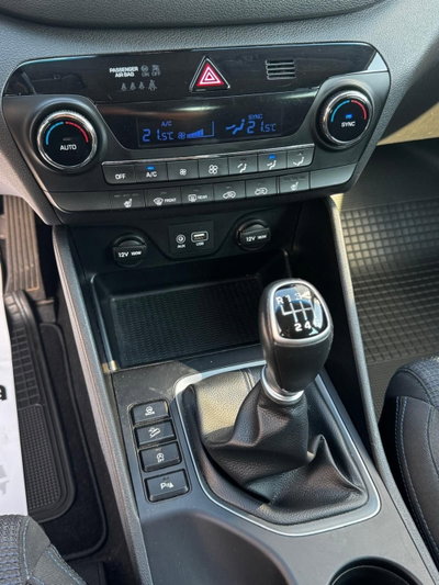 Hyundai Tucson 1.7 CRDi XPossible (20)