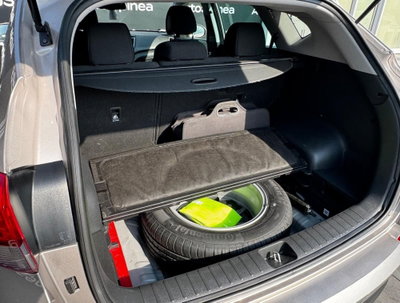 Hyundai Tucson 1.7 CRDi XPossible (8)