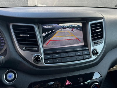 Hyundai Tucson 1.7 CRDi XPossible (9)