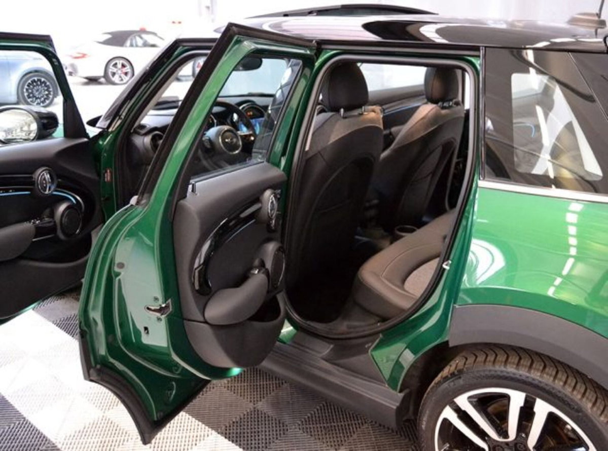 MINI Mini 1.5 Cooper Classic 5 porte (3)