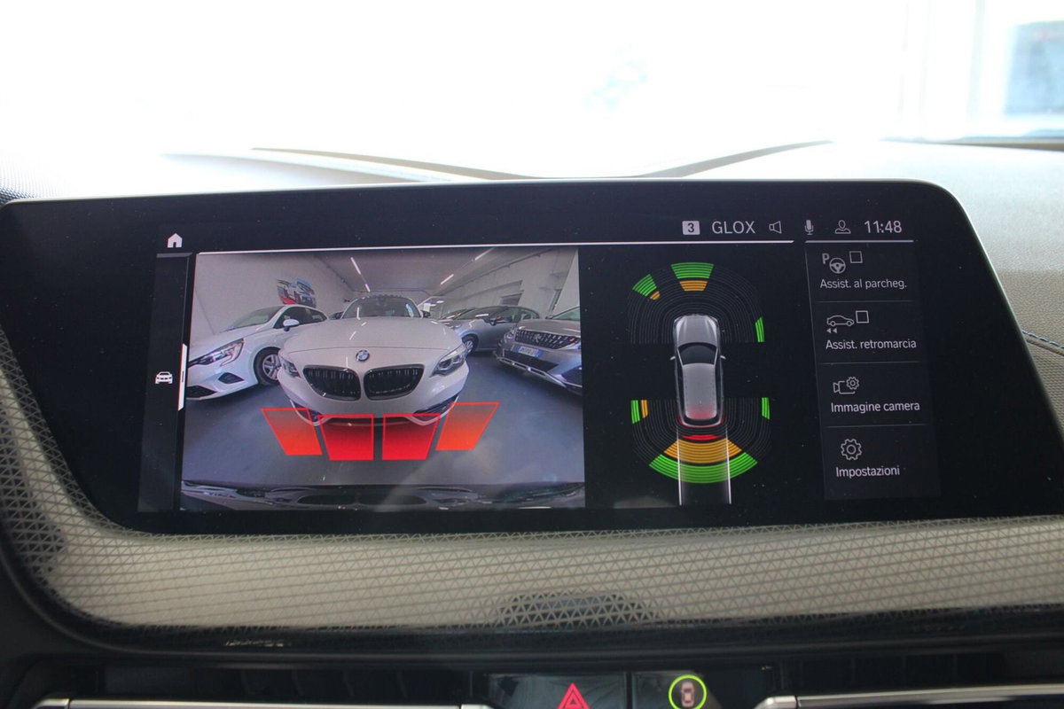 BMW Serie 1 5p. 120d xDrive 5p. Msport (14)