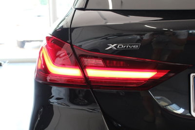 BMW Serie 1 5p. 120d xDrive 5p. Msport (5)
