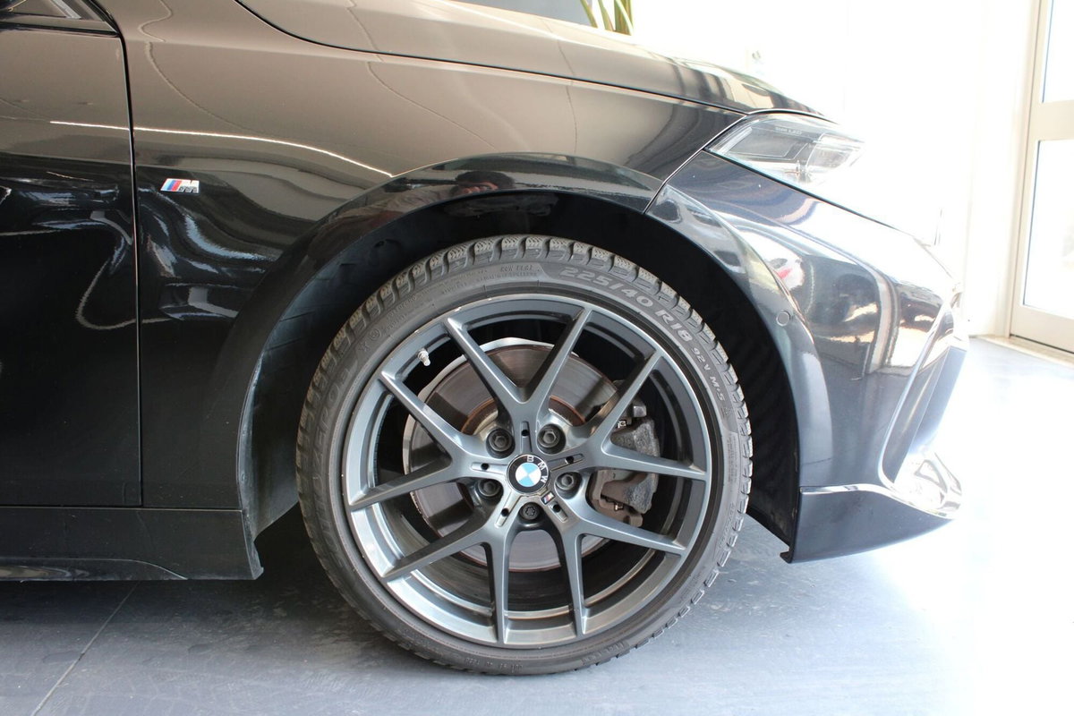 BMW Serie 1 5p. 120d xDrive 5p. Msport (8)