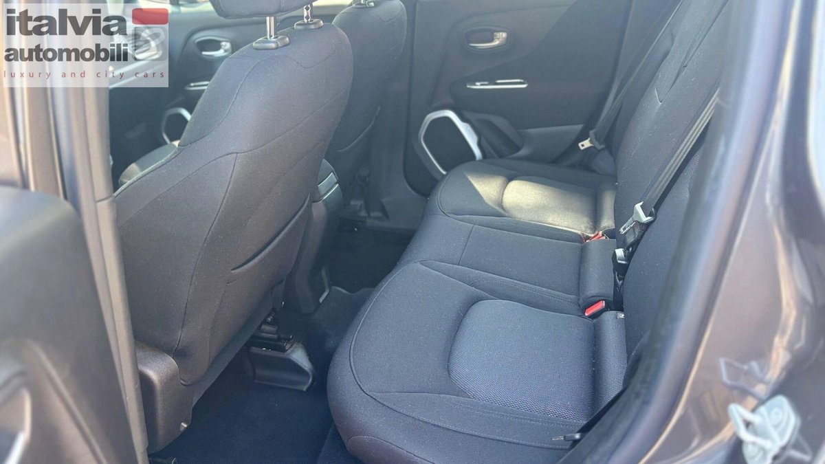 Jeep Renegade 1.6 E-TorQ EVO Longitude (10)