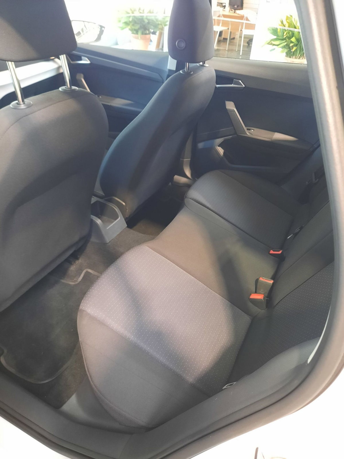 SEAT Arona 1.0 EcoTSI Style (11)