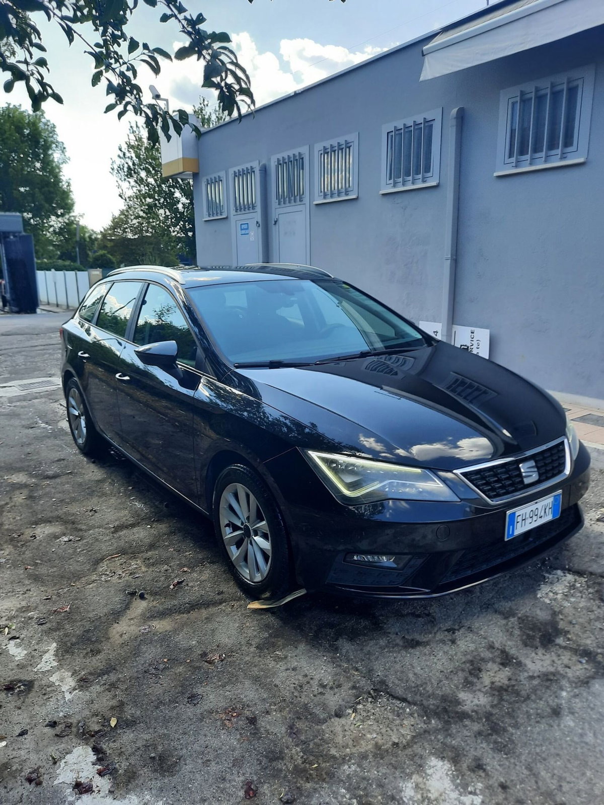 SEAT Leon ST 1.6 TDI 115 CV Business HIGH (3)
