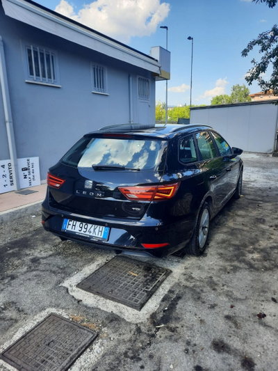 SEAT Leon ST 1.6 TDI 115 CV Business HIGH (4)