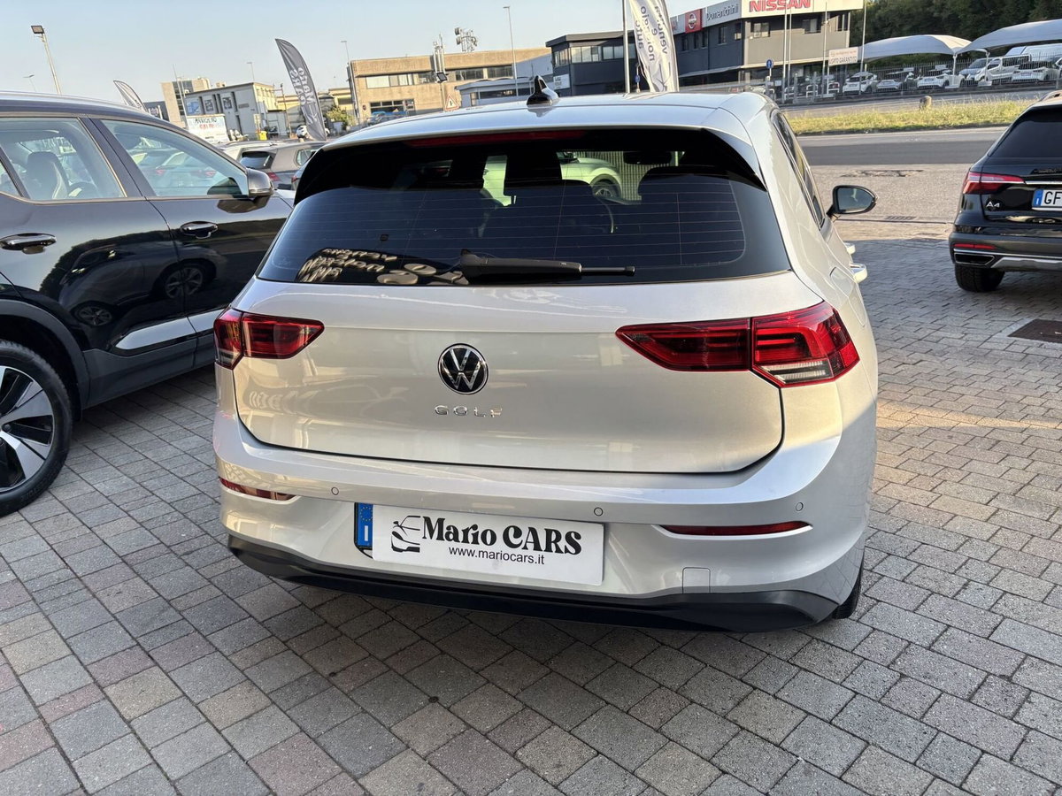 Volkswagen Golf 2.0 TDI 150 CV DSG SCR Life (5)