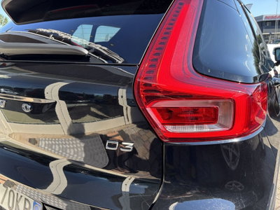 Volvo XC40 D3 Geartronic Business Plus (16)