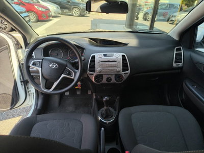 Hyundai i20 1.2 5p. Classic (11)