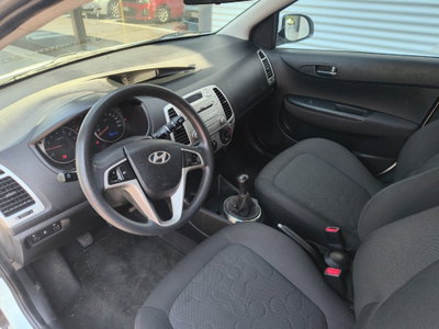 Hyundai i20 1.2 5p. Classic (9)