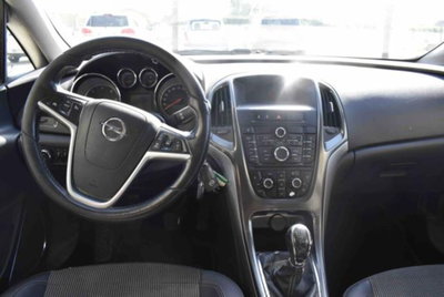 Opel Astra Station Wagon 1.7 CDTI 125CV Sports Cosmo (15)