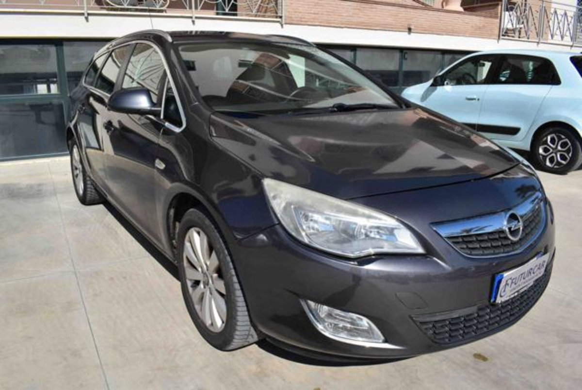 Opel Astra Station Wagon 1.7 CDTI 125CV Sports Cosmo (3)
