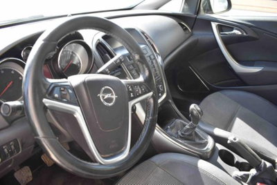 Opel Astra Station Wagon 1.7 CDTI 125CV Sports Cosmo (7)