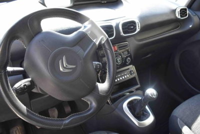 Citroen C3 Picasso PureTech 110 Exclusive (8)