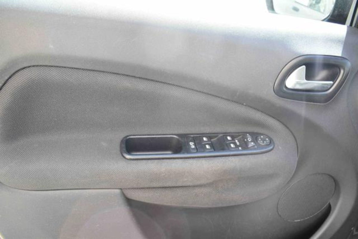 Citroen C3 Picasso PureTech 110 Exclusive (9)