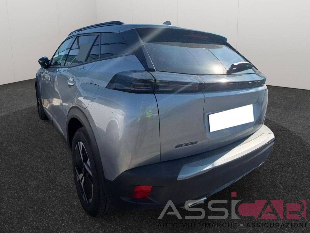 Peugeot 2008 PureTech 130 S&S EAT8 Allure Pack (3)
