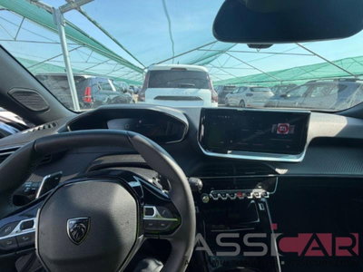 Peugeot 2008 PureTech 130 S&S EAT8 Allure Pack (5)