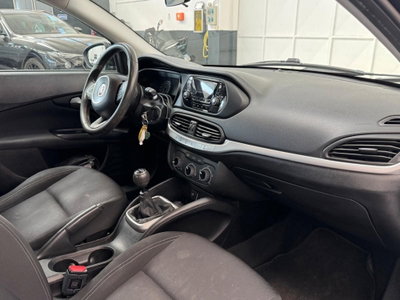 Fiat Tipo Station Wagon Tipo 1.4 T-Jet 120CV GPL SW Lounge (12)