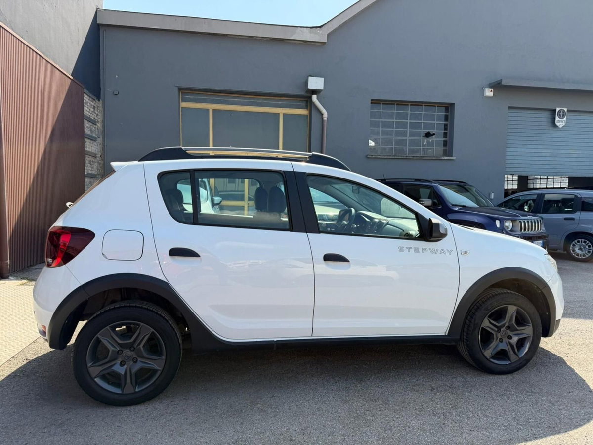 Dacia Sandero Stepway 0.9 TCe 12V TurboGPL 90CV S&S SS Wow (5)