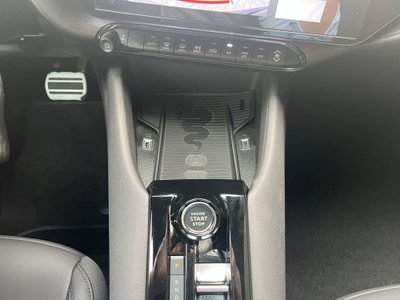 Alfa Romeo Junior 1.2 ibrida Speciale 145cv edct6 (15)