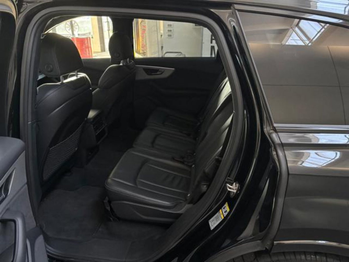 Audi Q7 50 TDI quattro tiptronic (11)
