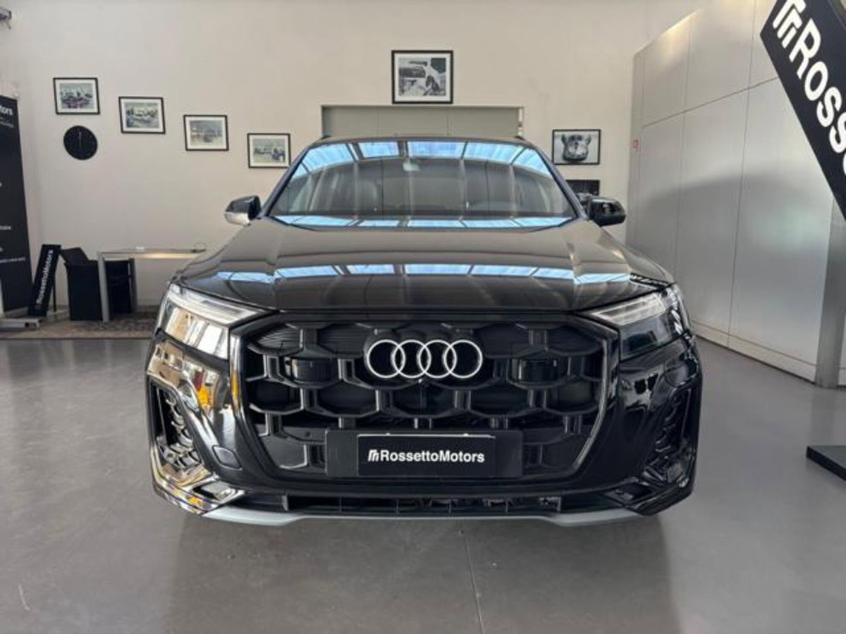 Audi Q7 50 TDI quattro tiptronic (2)