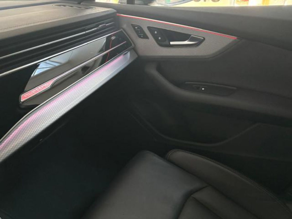 Audi Q7 50 TDI quattro tiptronic (20)