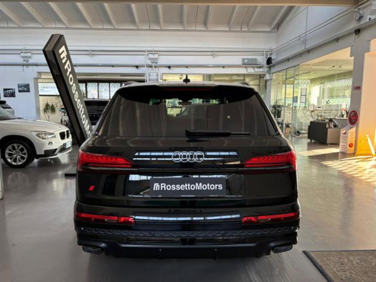 Audi Q7 50 TDI quattro tiptronic (4)