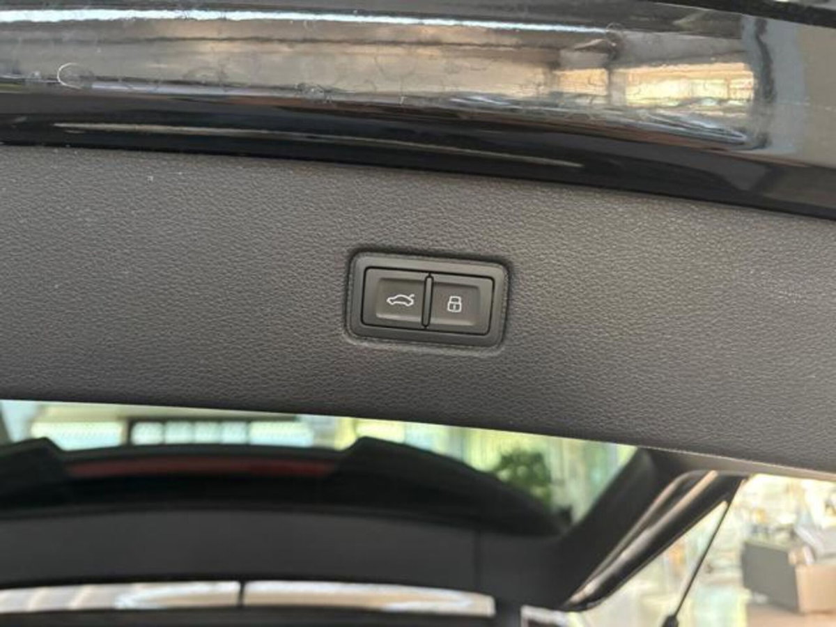 Audi Q7 50 TDI quattro tiptronic (6)