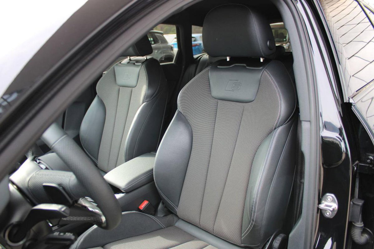 Audi A4 Avant 40 2.0 tfsi mhev Business quattro 204cv s-tronic (11)