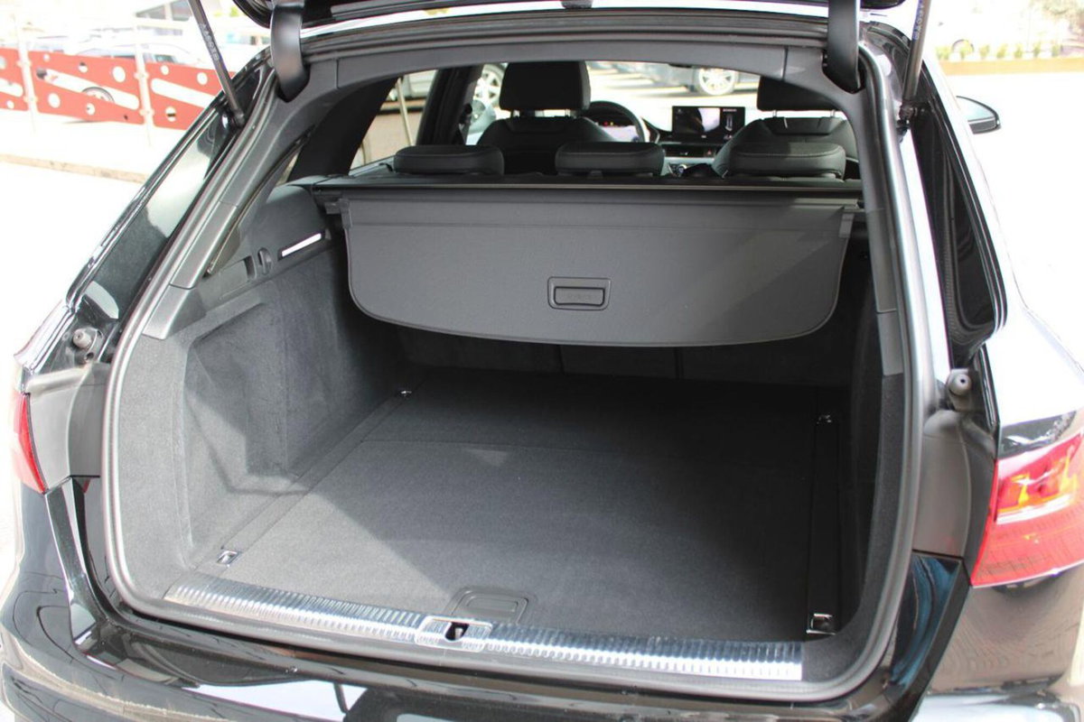 Audi A4 Avant 40 2.0 tfsi mhev Business quattro 204cv s-tronic (15)