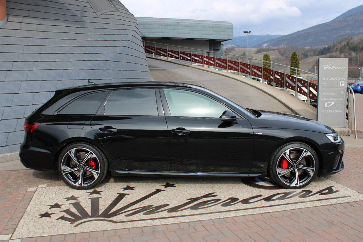 Audi A4 Avant 40 2.0 tfsi mhev Business quattro 204cv s-tronic (5)