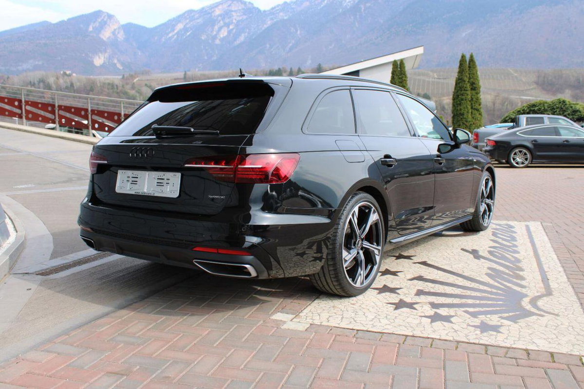 Audi A4 Avant 40 2.0 tfsi mhev Business quattro 204cv s-tronic (6)