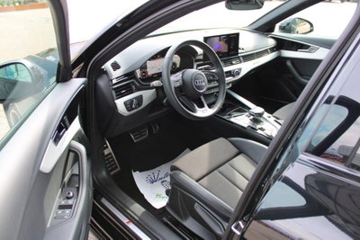 Audi A4 Avant 40 2.0 tfsi mhev Business quattro 204cv s-tronic (8)