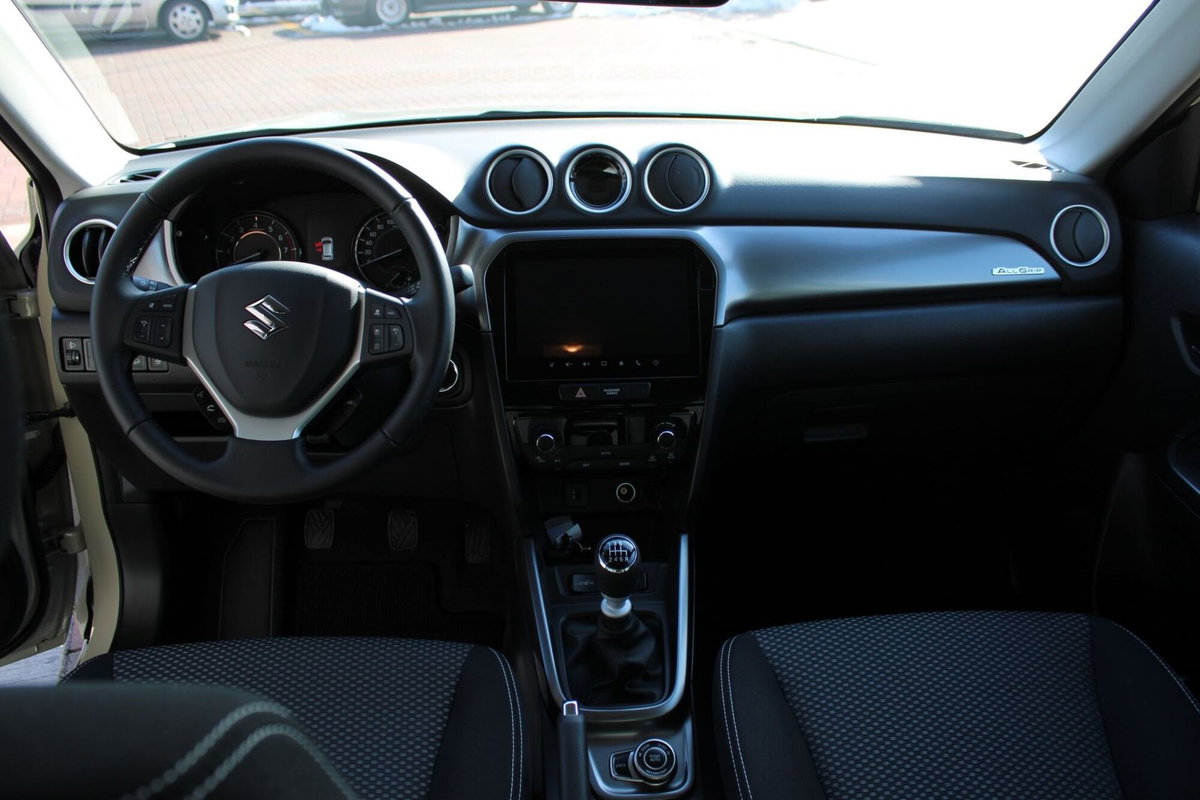 Suzuki Vitara 1.4h Top 4wd allgrip 110cv (12)
