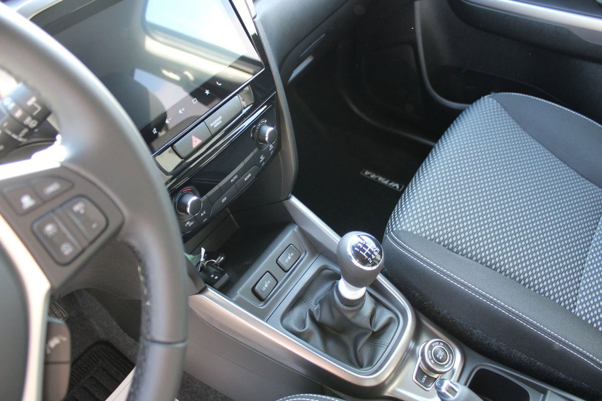 Suzuki Vitara 1.4h Top 4wd allgrip 110cv (13)