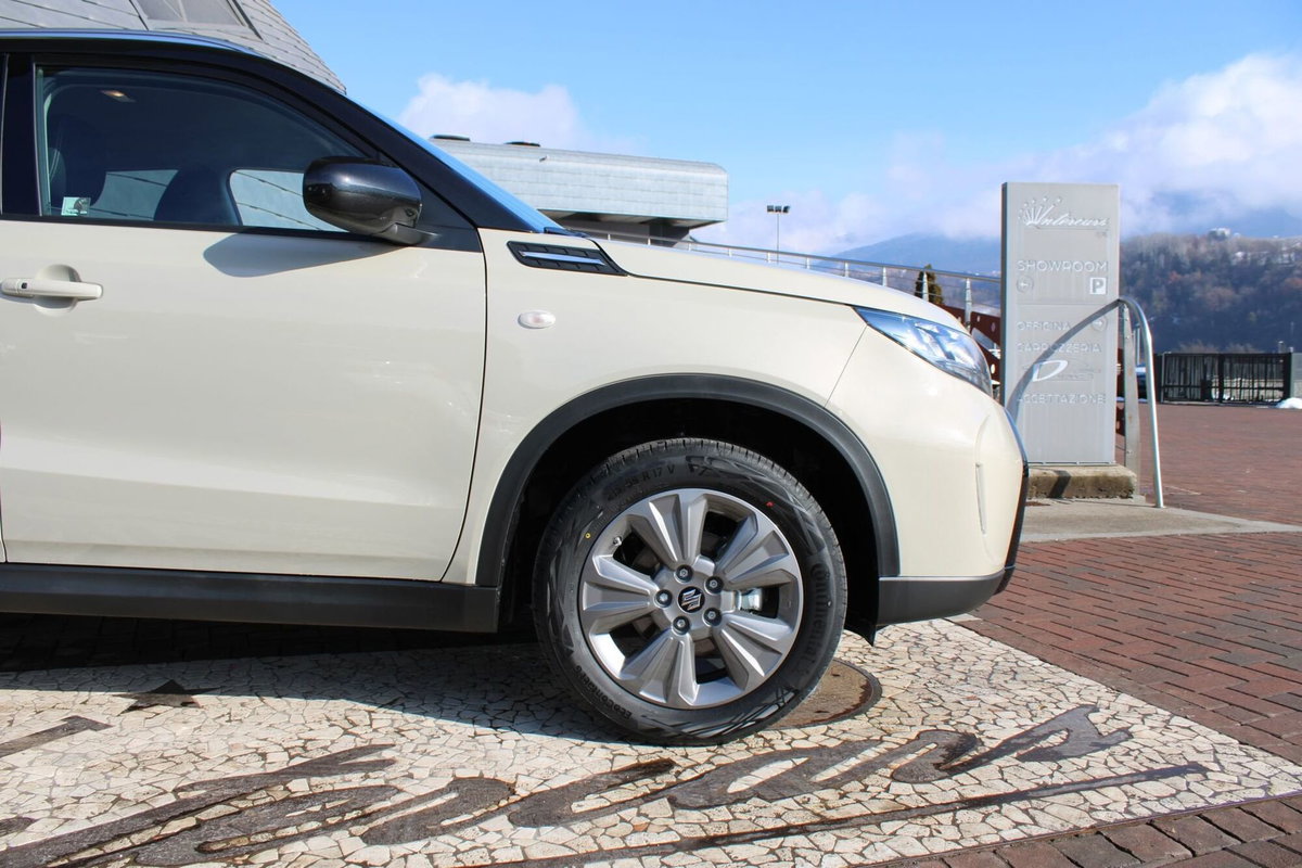 Suzuki Vitara 1.4h Top 4wd allgrip 110cv (17)