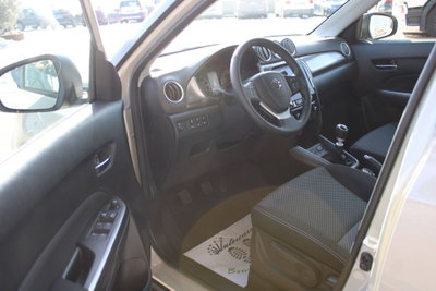 Suzuki Vitara 1.4h Top 4wd allgrip 110cv (8)