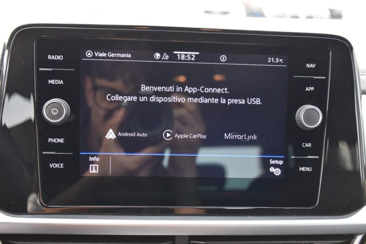 Volkswagen T-Roc 2.0 tdi Life 115cv (10)