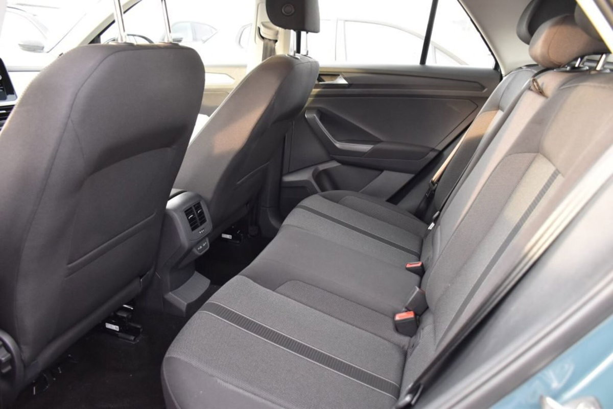 Volkswagen T-Roc 2.0 tdi Life 115cv (14)