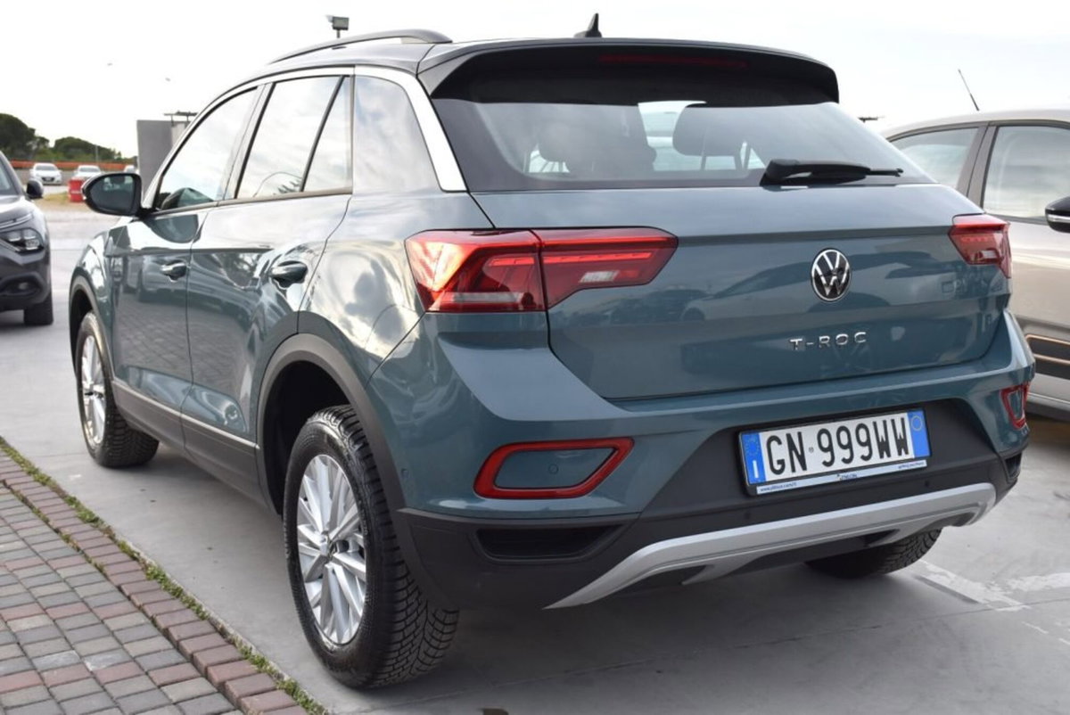 Volkswagen T-Roc 2.0 tdi Life 115cv (6)